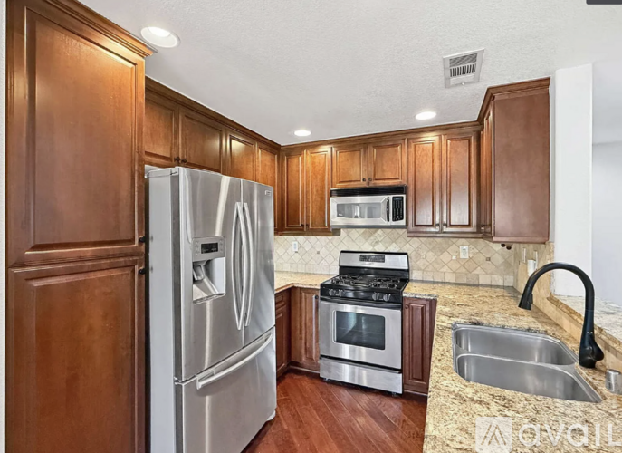 28412 Casselman Ln 2 Beds Single Family Home for Rent - Photo gallery 2