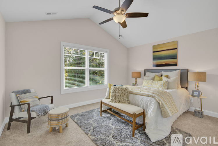 2833 Southwest Boulevard 4 Beds Single Family Home for Rent - Photo gallery 1