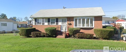 306 Holly Manor Rd 3 Beds Apartment for Rent
