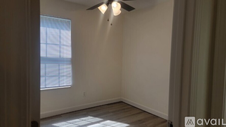 7634 Stonewood Creek Dr 3 Beds Single Family Home for Rent - Photo gallery 5