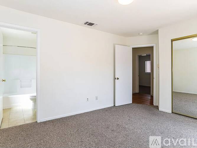 3832 S Uravan St 3 Beds Single Family Home for Rent - Photo gallery 4