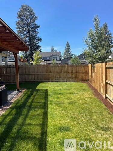 616 North Willitts Street 3 Beds Single Family Home for Rent - Photo gallery 3
