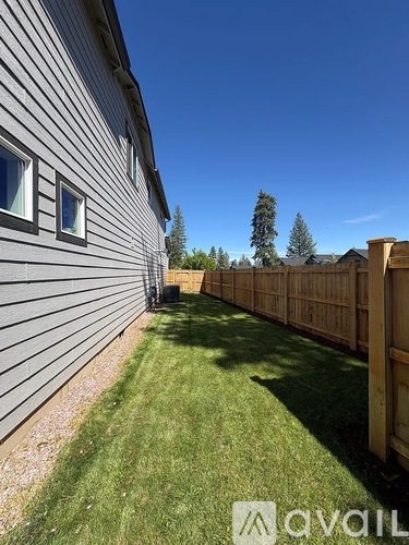 616 North Willitts Street 3 Beds Single Family Home for Rent - Photo gallery 4