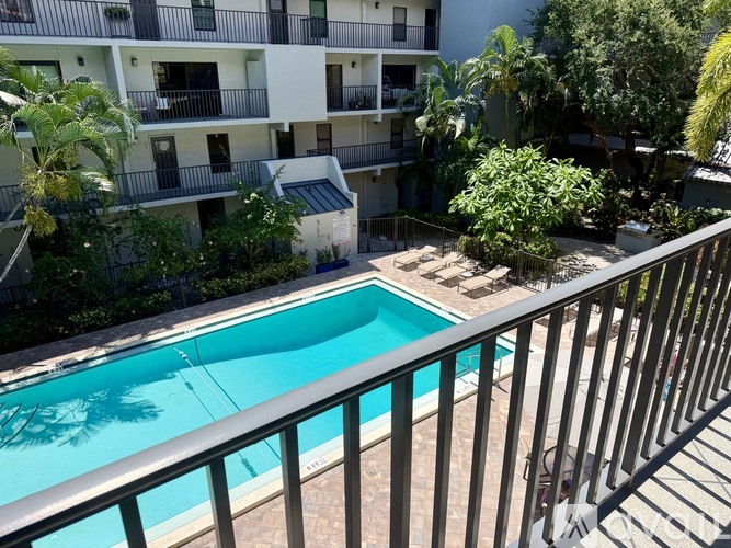 105 4th Avenue Northeast 2 Beds Condo for Rent - Photo gallery 3