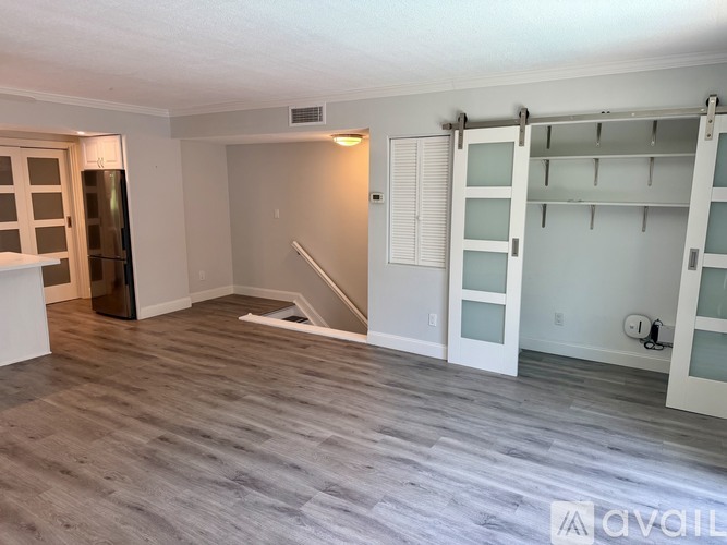 105 4th Avenue Northeast 2 Beds Condo for Rent - Photo gallery 5