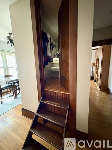391 Laurel Avenue Studio Condo for Rent - Photo gallery 1