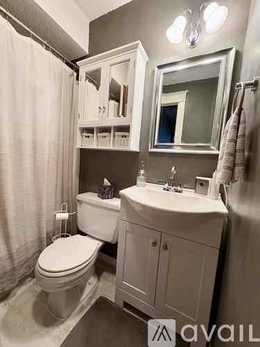 391 Laurel Avenue Studio Condo for Rent - Photo gallery 4
