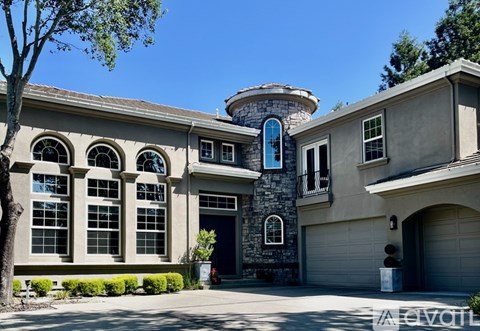 1305 Knoll Drive 5 Beds Apartment for Rent