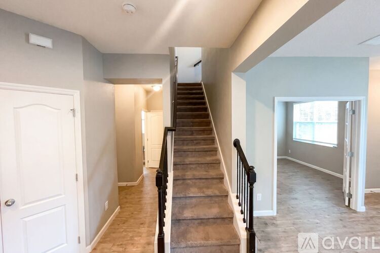 2265 Ficus Aly 3 Beds Single Family Home for Rent - Photo gallery 3