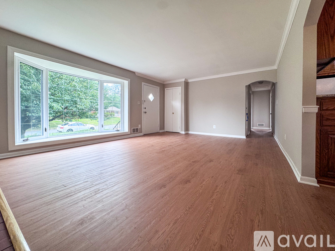 6718 Ruskin Street 7 Beds Single Family Home for Rent - Photo gallery 3