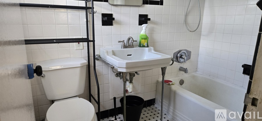 1836 Jackson St 1 Apartment for Rent - Photo gallery 4