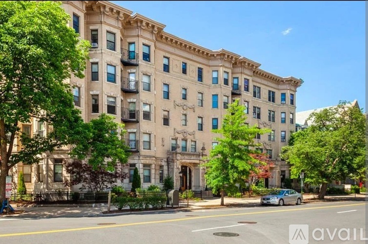 1111 Boylston St Studio Apartment for Rent - Photo gallery 1