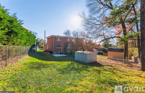 810 Neptune Avenue 3 Beds Apartment for Rent