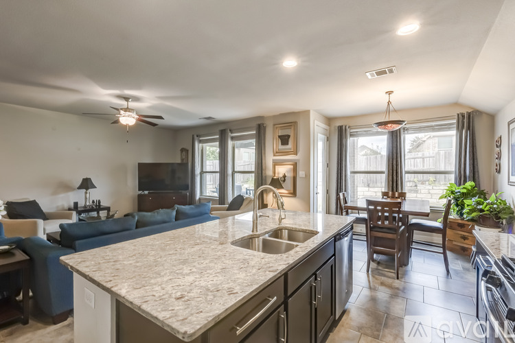 231 Windswept Way 4 Beds Single Family Home for Rent - Photo gallery 2