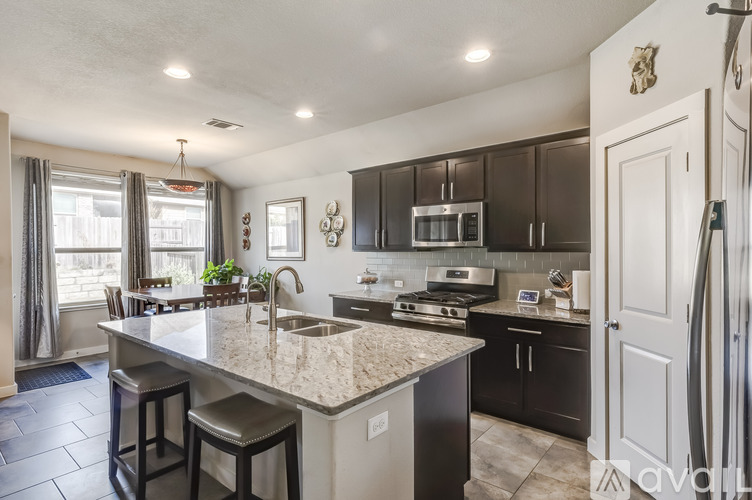 231 Windswept Way 4 Beds Single Family Home for Rent - Photo gallery 3