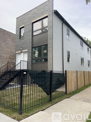 703 North Homan Avenue 4 Beds Apartment for Rent - Photo gallery 1