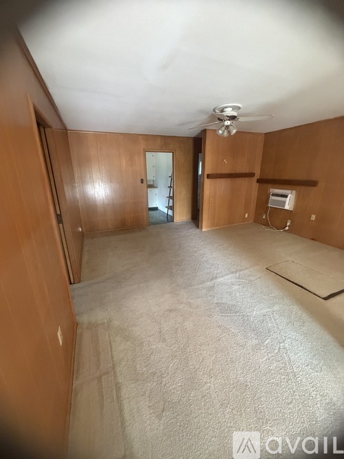 138 North State Street 2 Beds Single Family Home for Rent - Photo gallery 4