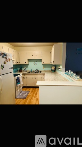 17A Masters Court Drive 2 Beds Condo for Rent - Photo gallery 3
