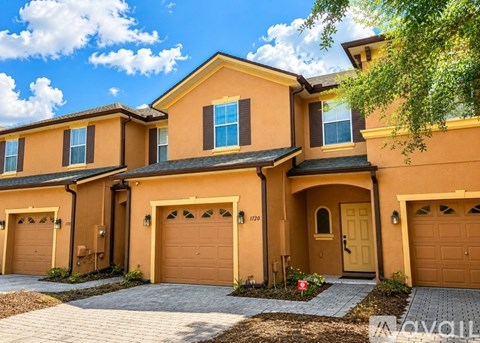 1720 Retreat View Cir 3 Beds Apartment for Rent