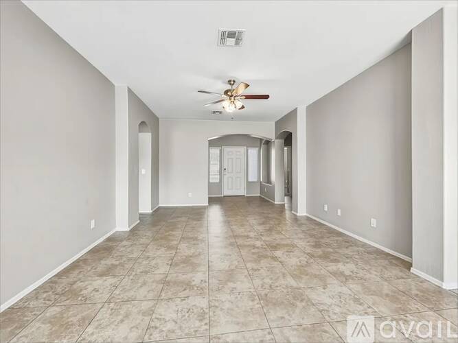 1607 S 79th Ln 3 Beds Single Family Home for Rent - Photo gallery 4