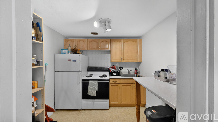 1071 Beacon St Studio Apartment for Rent - Photo gallery 3