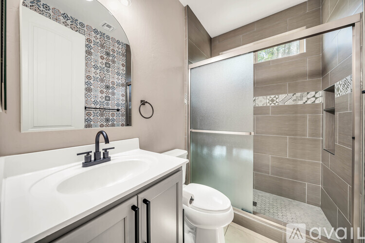 15509 N 47th St 4 Beds Single Family Home for Rent - Photo gallery 3