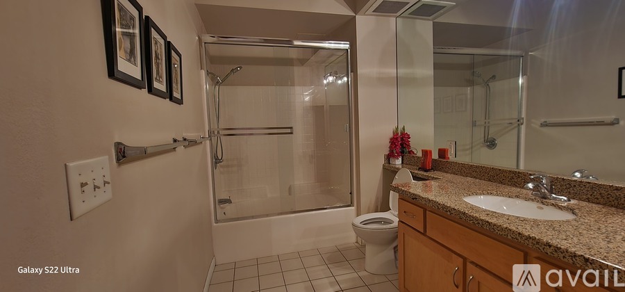 450 J Street 1 Condo for Rent - Photo gallery 3