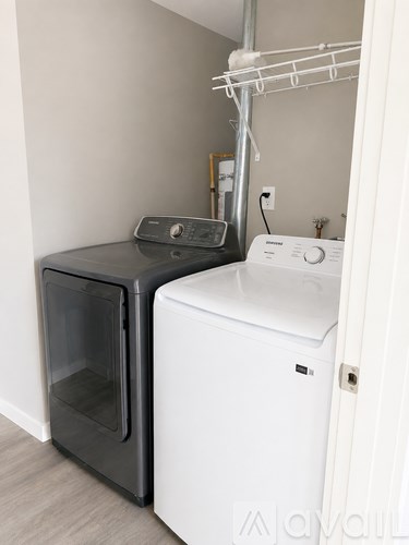 5822 North 35Th Street 2 Beds Apartment for Rent