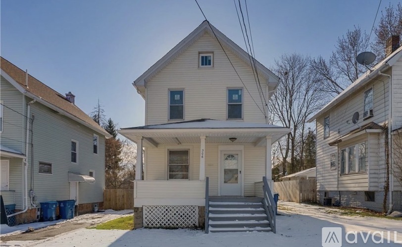 306 Maplewood Avenue 3 Beds Single Family Home for Rent - Photo gallery 1