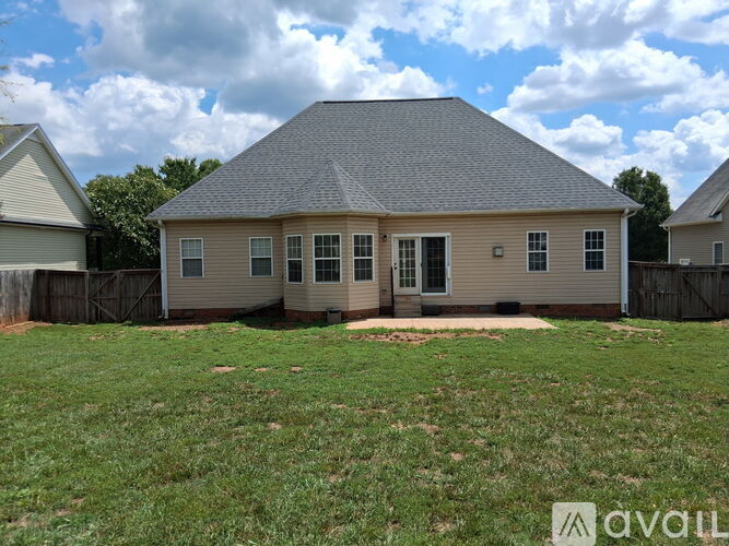 108 Tate Drive 3 Beds Single Family Home for Rent - Photo gallery 2