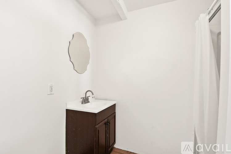 17035 E Groverdale St 4 Beds Single Family Home for Rent - Photo gallery 5