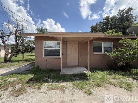 114 Court Street Southwest 2 Beds Apartment for Rent