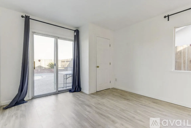 4307 Frontera Drive 4 Beds Single Family Home for Rent - Photo gallery 3