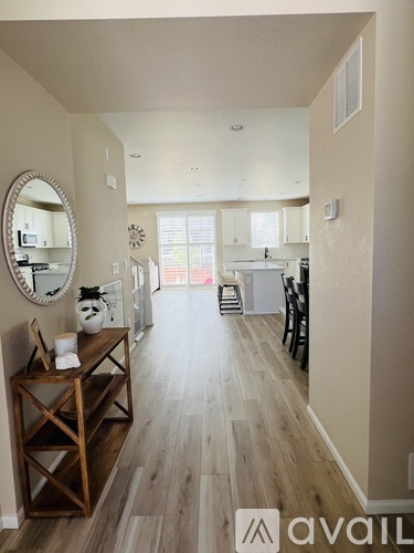 48 North Edge Cliff Street 3 Beds Single Family Home for Rent - Photo gallery 2