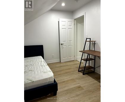 302 - 337 MUTUAL STREET 1 House for Rent - Photo gallery 5