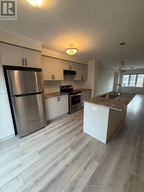 16 - 311 WOOLWICH STREET 3 Beds Apartment for Rent