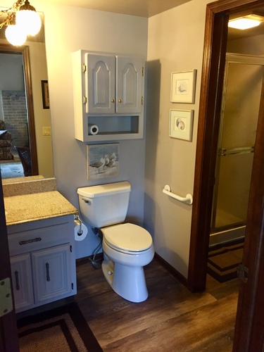 Riverside Drive 1 Single Family Home for Rent - Photo gallery 5