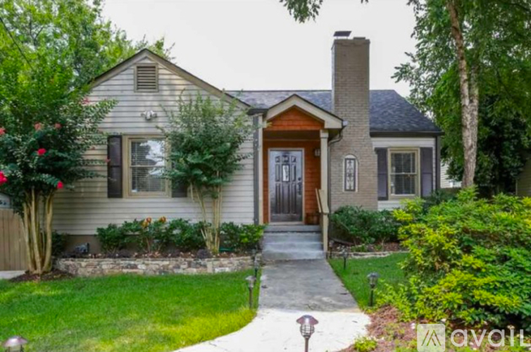 2220 Lenox Road Northeast 3 Beds Single Family Home for Rent - Photo gallery 1