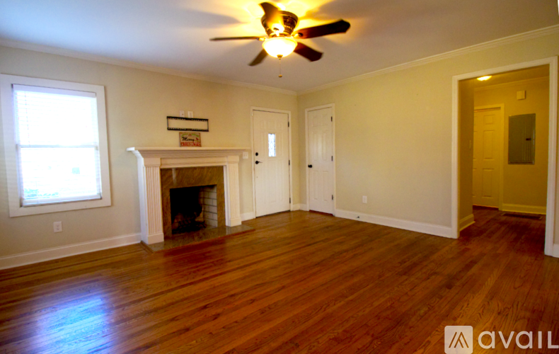2220 Lenox Road Northeast 3 Beds Single Family Home for Rent - Photo gallery 5