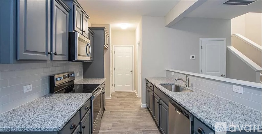 14010 Clayborn St 3 Beds Single Family Home for Rent - Photo gallery 5