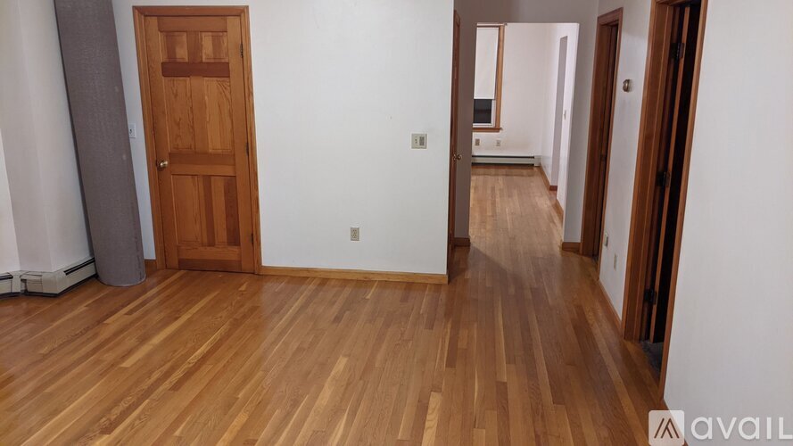 86 Oxford St 2 Beds Apartment for Rent - Photo gallery 4