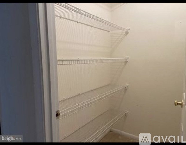 5923 Tamar Dr 2 Beds Apartment for Rent - Photo gallery 3
