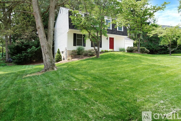634 Bay Green Drive 4 Beds Single Family Home for Rent - Photo gallery 2