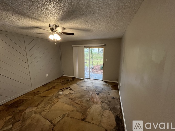 2405 Southeast 16th Avenue 1 Apartment for Rent - Photo gallery 5