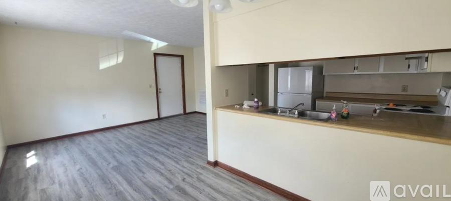 270 Wilbur Drive Northeast 2 Beds Apartment for Rent - Photo gallery 3