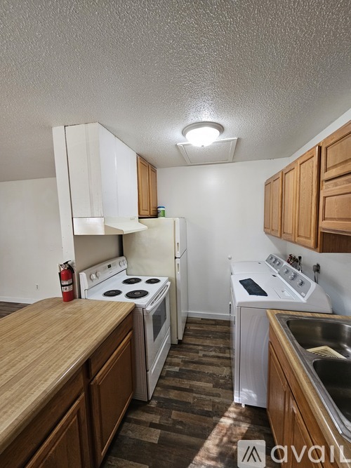 1260 Oakview Dr 2 Beds Apartment for Rent - Photo gallery 4
