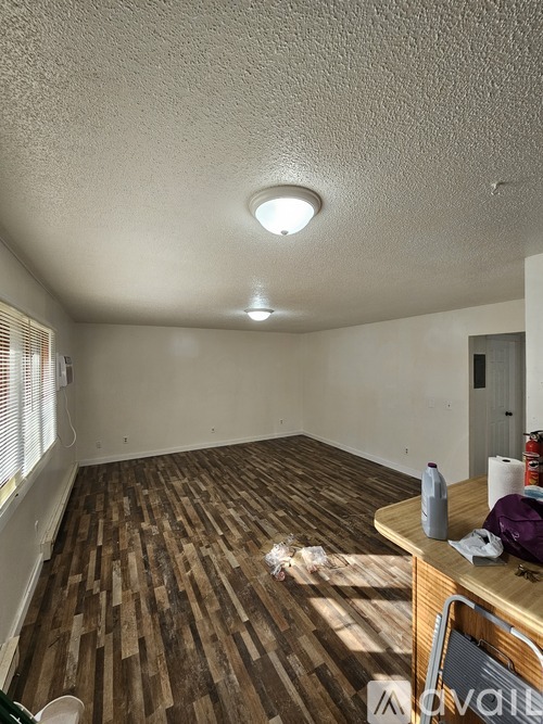 1260 Oakview Dr 2 Beds Apartment for Rent - Photo gallery 5