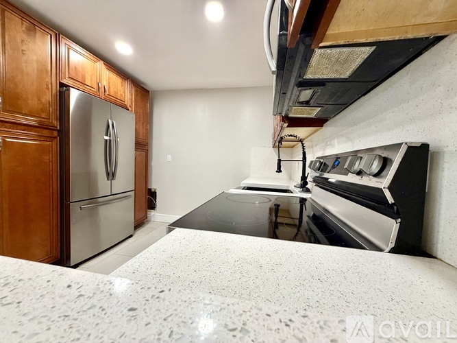 661 NW 23rd Terrace 2 Beds Apartment for Rent - Photo gallery 1