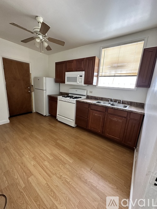8737 South Langley Avenue 2 Beds Apartment for Rent - Photo gallery 1