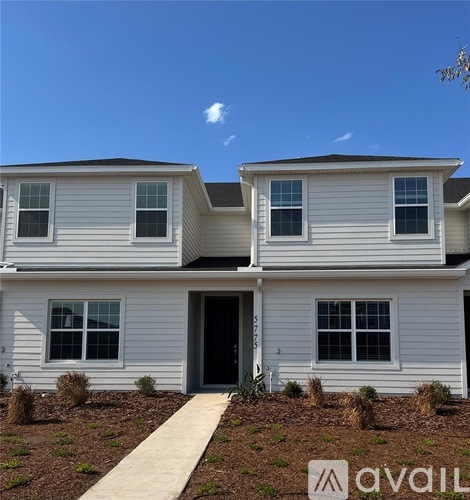 5775 Freshwater Cyn Dr 3 Beds Townhouse for Rent - Photo gallery 1